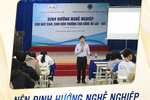 Học xong 12 nên học nghề gì? Nghề gì dễ xin việc?