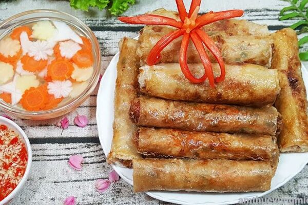 Cách làm chả giò (chả ram) vàng thơm, giòn rụm ăn là nghiền