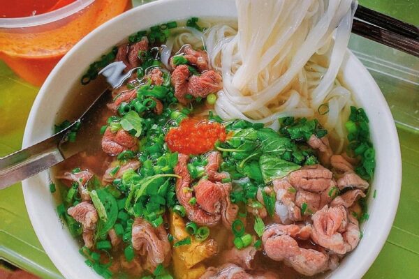 Một kg thịt bò được bao nhiêu bát phở