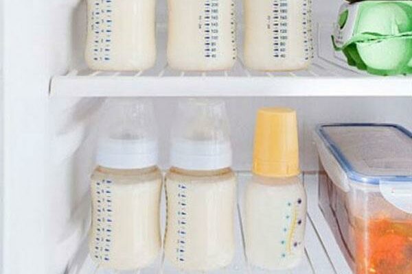 Cách bảo quản sữa mẹ và rã đông thế nào tốt nhất?