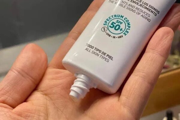 Review Kem chống nắng Martiderm The Originals Proteos Screen SPF50+ Fluid Cream