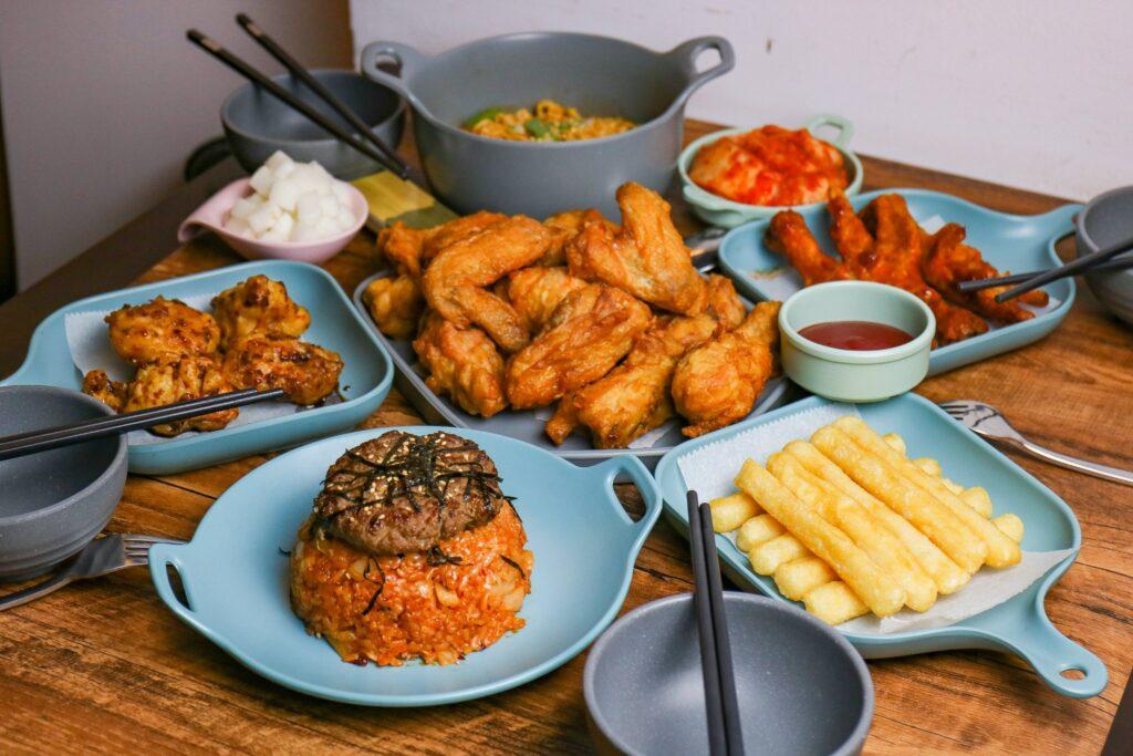 10 quán gà rán Hàn Quốc Hà Nội “ăn là ghiền”