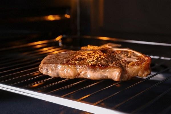 Nướng thịt bằng lò nướng bao nhiêu độ là tốt nhất?