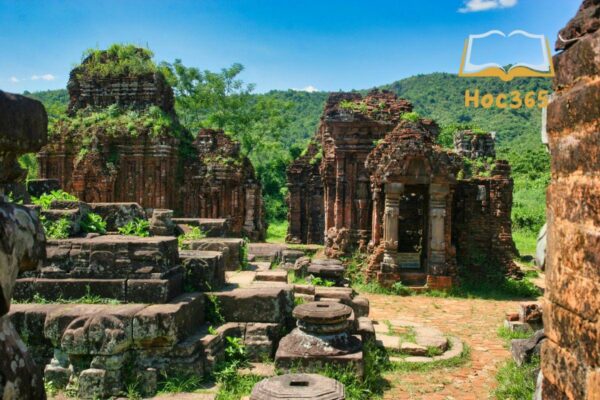 Ý nào sau đây thể hiện đúng đặc điểm của nền văn minh Chăm Pa? Ý nào sau đây thể hiện đúng đặc điểm của nền văn minh Chăm Pa?