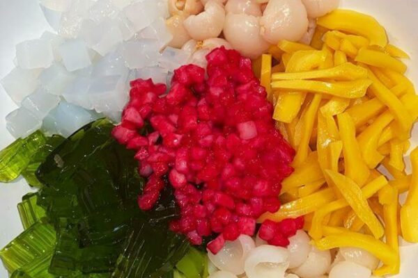 Học ngay 2 công thức cách làm chè Thái bùi béo, ăn ngon mê mẩn