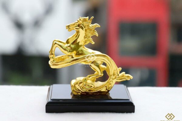 Tuổi Ngọ hợp, xung khắc với người tuổi nào nhất trong làm ăn, hôn nhân?