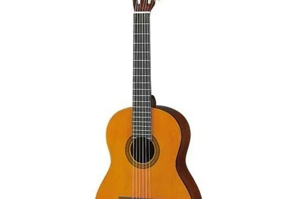 Mách bạn 10 cây đàn Guitar giá tốt nhất cho người mới học