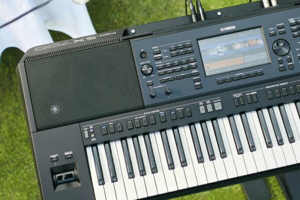 Đàn Organ Yamaha PSR SX700