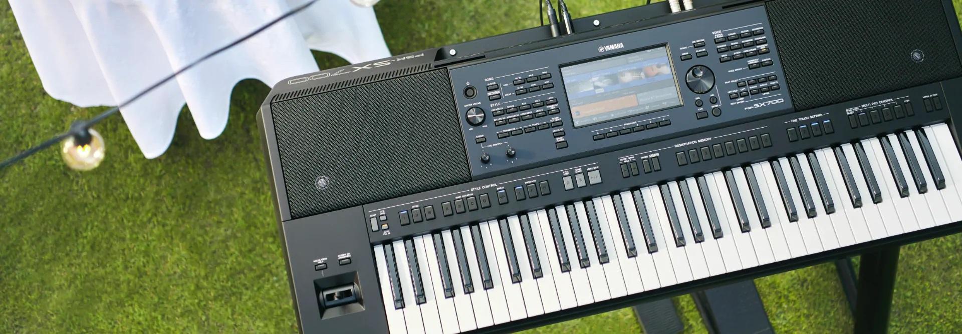 Đàn Organ Yamaha PSR SX700
